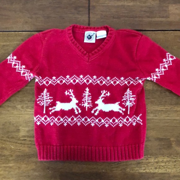 Other - Cute holiday sweater reindeer